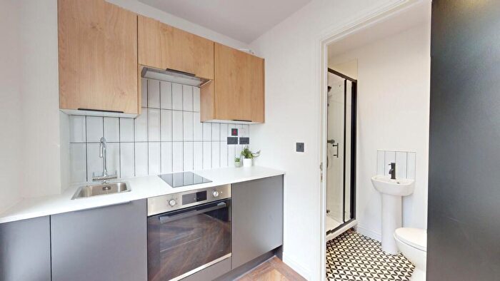 1 Bedroom Apartment To Rent In Apartment (Studio ), Thurloe Street, Park Hall, M14