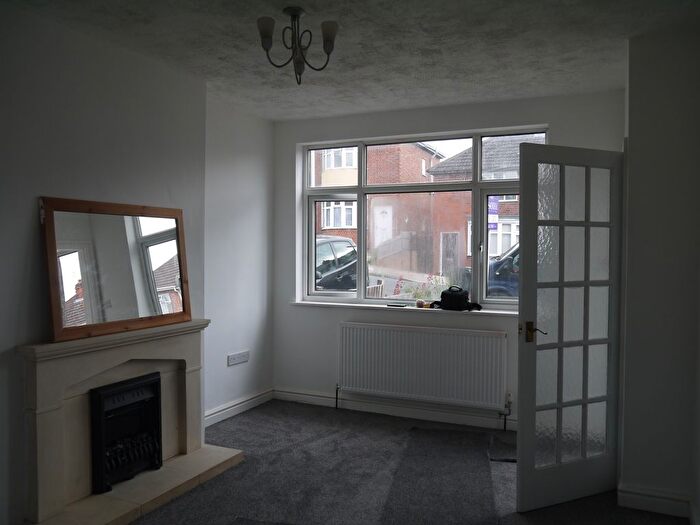 1 Bedroom Town House To Rent In Jean Drive, Leicester, LE4