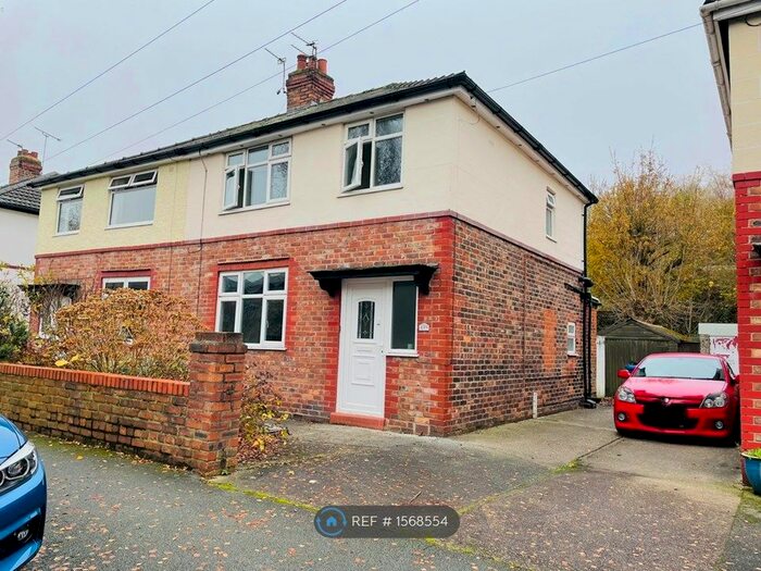 3 Bedroom Semi-Detached House To Rent In St. Marys Street, Warrington, WA4