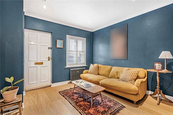 2 Bedroom Terraced House To Rent In Charming Victorian Townhouse In Central Oxford, OX4