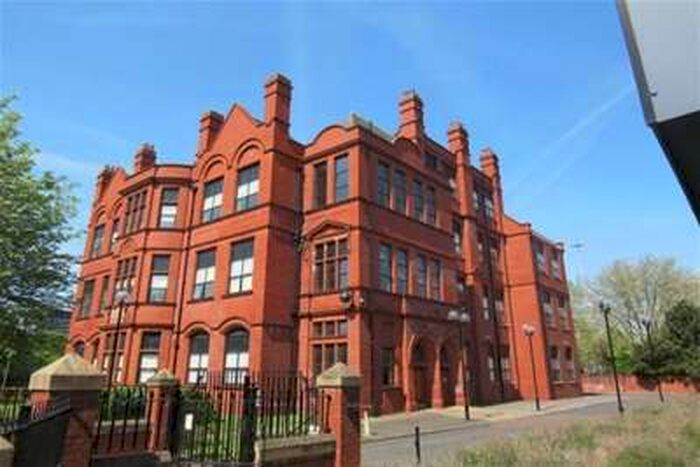 1 Bedroom Flat To Rent In School House, Hulme, M15