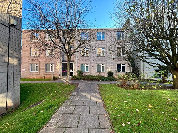 1 Bedroom Studio For Sale In Montague Court, Montague Hill South, Kingsdown, Bristol, BS2