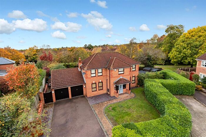 4 Bedroom Detached House For Sale In Handel Mead, Old Farm Park, Milton Keynes, MK7