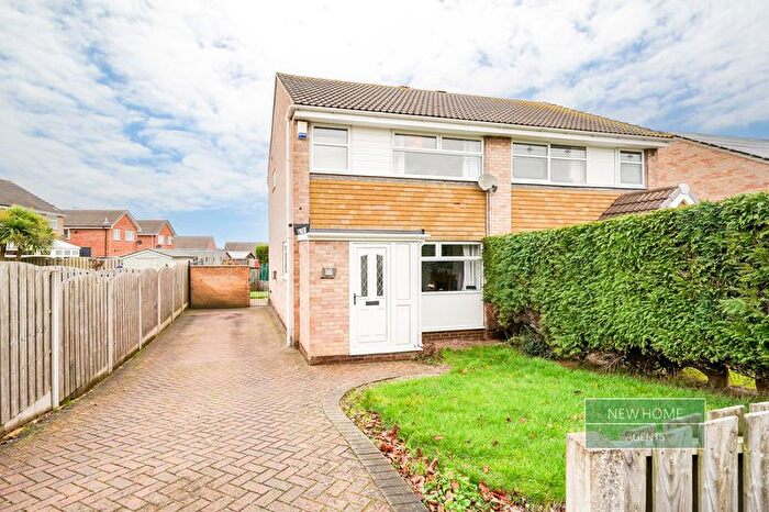 3 Bedroom Semi Detached House For Sale In Bay Court, Killamarsh, Sheffield, S21