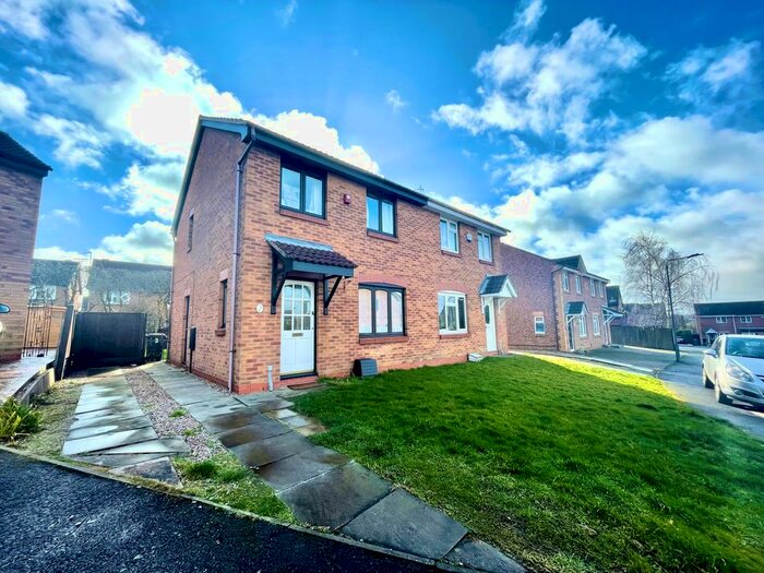 3 Bedroom Semi-Detached House To Rent In Houghton Avenue, Ilkeston, DE7
