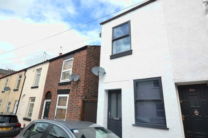1 Bedroom End Of Terrace House To Rent In Pierce Street, Macclesfield, SK11