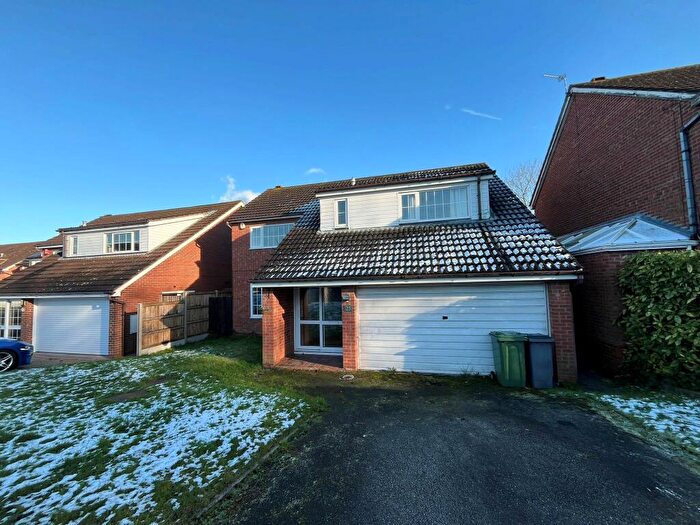 4 Bedroom Detached House To Rent In Kendrick Close, Solihull, West Midlands, B92
