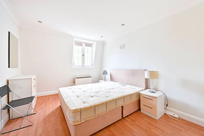1 Bedroom Flat To Rent In Westbourne Terrace, Bayswater, W2