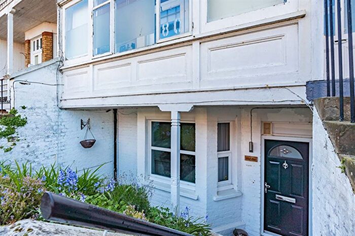 1 Bedroom Flat For Sale In Cuthbert Road, Westgate-On-Sea, CT8