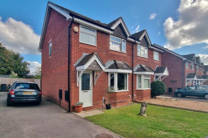 3 Bedroom Semi-Detached House For Sale In Monterey Drive, Havant, PO9