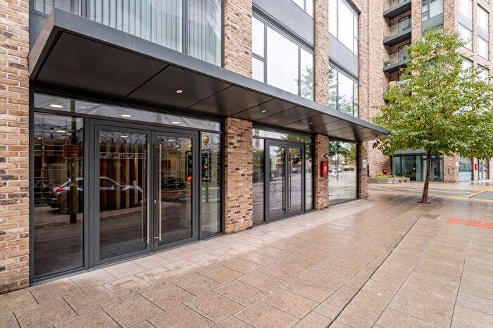 2 Bedroom Apartment To Rent In Sixth Floor Two Bedroom, Two Bathroom With Balcony, CR0