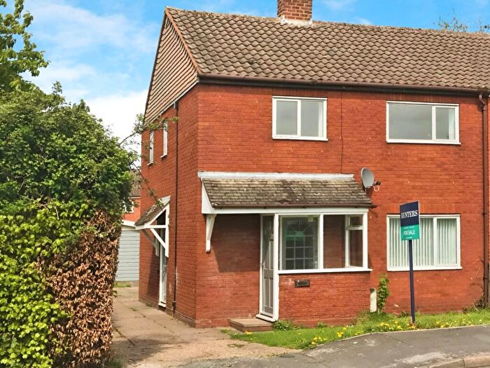 3 Bedroom Semi-Detached House To Rent In Queens Way, Hurley, CV9