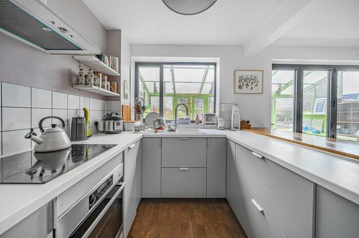 3 Bedroom Terraced House To Rent In Eddystone Road, London, SE4