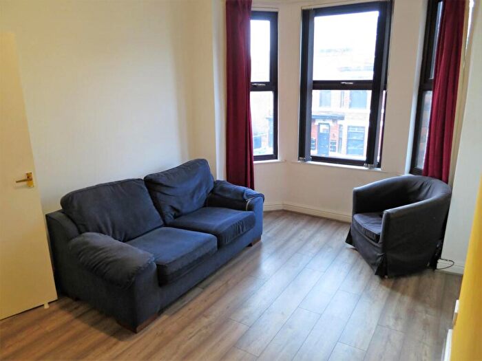 1 Bedroom Flat To Rent In Victoria Road, Levenshulme, M19