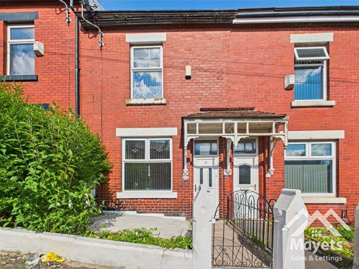 3 Bedroom Terraced House To Rent In Saunders Road, Blackburn., BB2