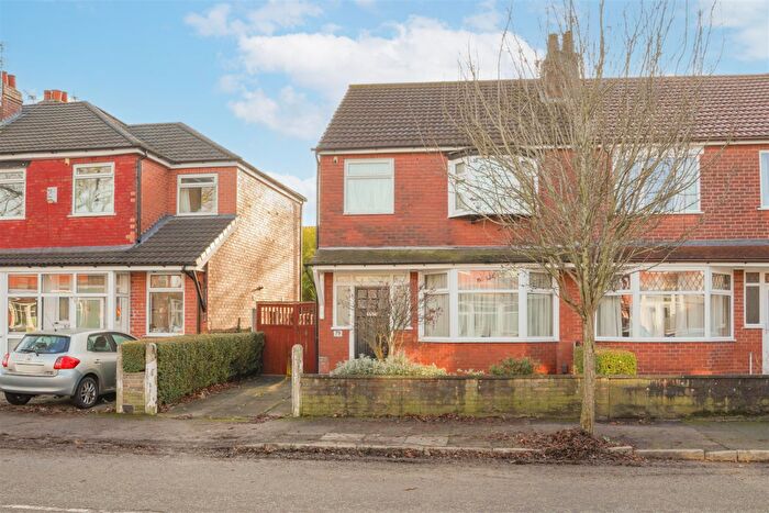 3 Bedroom Semi-Detached House For Sale In Rye Bank Road, Firswood, M16