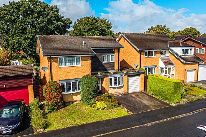 4 Bedroom Detached House For Sale In Durvale Court, Dore, S17