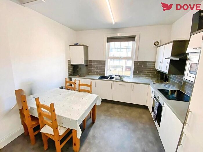 4 Bedroom Flat To Rent In A Westbourne Road, Broomhill, S10