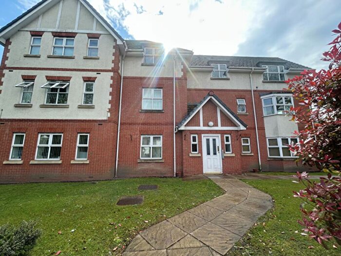 2 Bedroom Flat To Rent In Chester Road, Sutton Coldfield, B73