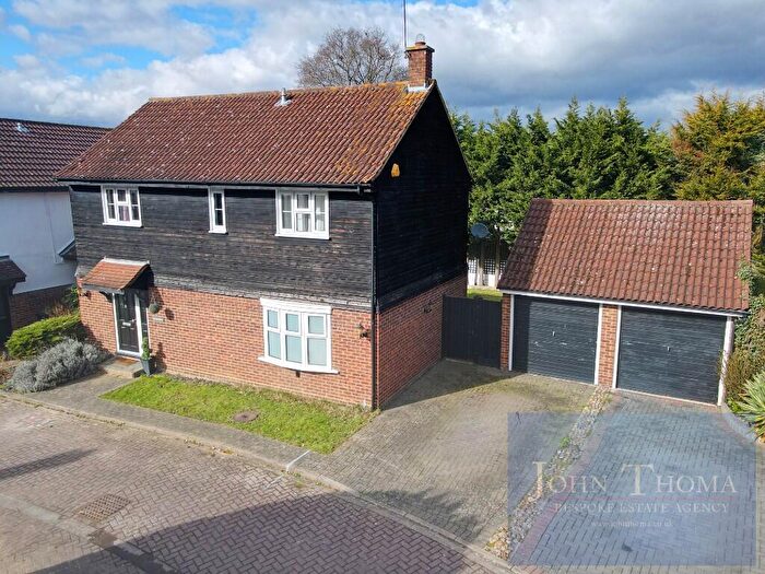 4 Bedroom Detached House For Sale In Emmaus Way, Chigwell, Essex, IG7