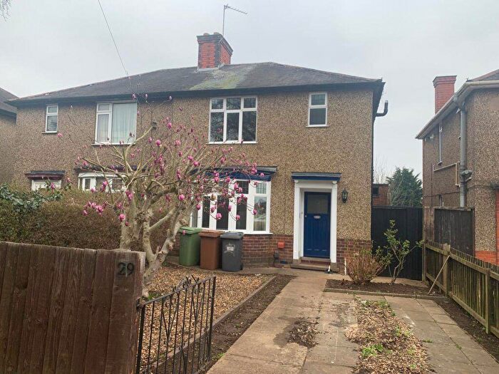 3 Bedroom Semi-Detached House To Rent In Eastfield Road, Wellingborough, NN8