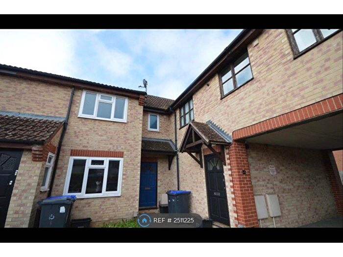 2 Bedroom Terraced House To Rent In Lumley Close, Salisbury, SP2