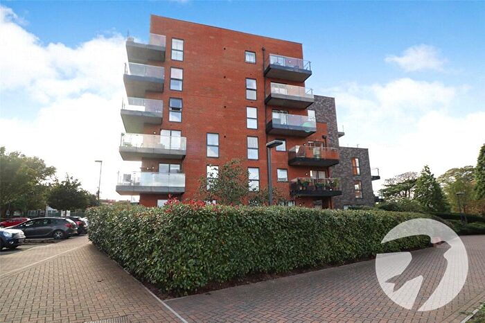 1 Bedroom Flat For Sale In Larner Road, Erith, DA8