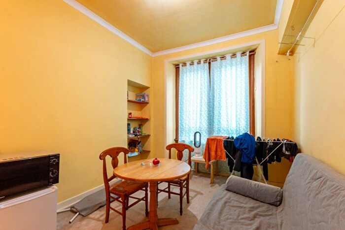 1 Bedroom Flat To Rent In L Albert Street, Edinburgh, EH7