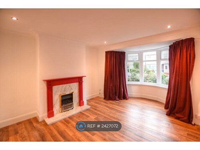 3 Bedroom Semi-Detached House To Rent In Kingsway Avenue, Newcastle Upon Tyne, NE3