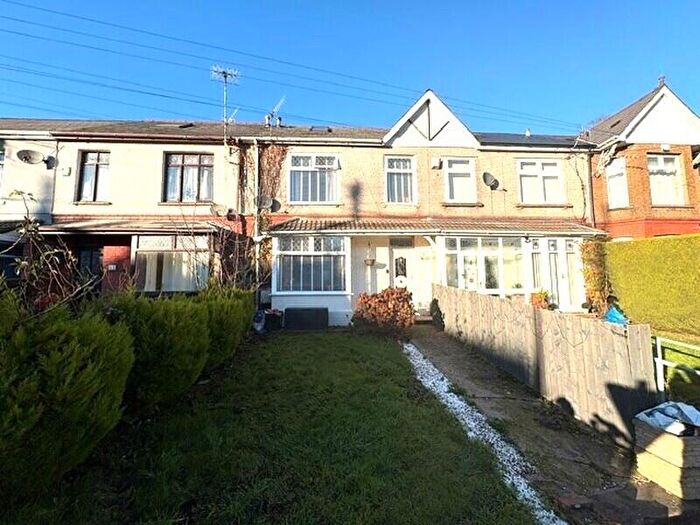 3 Bedroom Terraced House For Sale In Glanwern Terrace, Pontypool, Torfaen, NP4