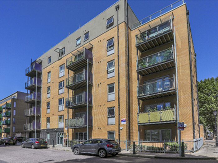 2 Bedroom Apartment To Rent In Ellison Apartments, Merchant Street, London, E3