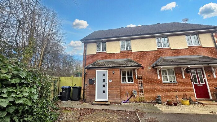 3 Bedroom Semi-Detached House For Sale In Newhurst Park, Hilperton, BA14