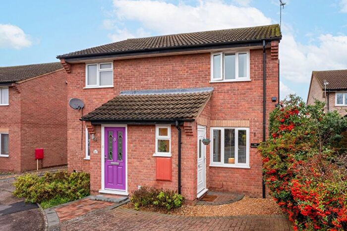 2 Bedroom Semi-Detached House For Sale In Hillcrest, Bar Hill, CB23