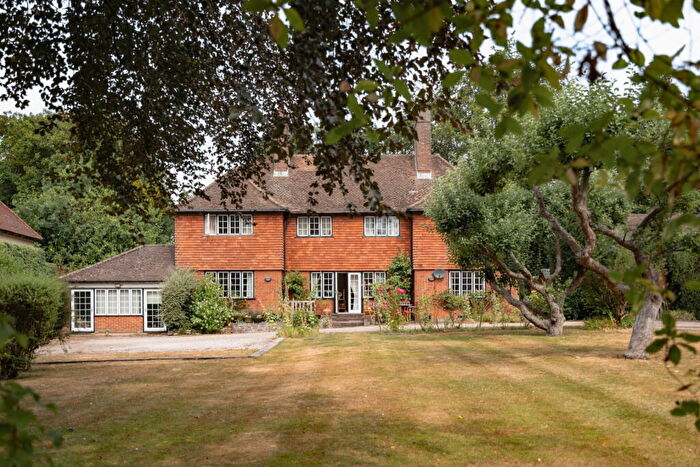 5 Bedroom Detached House For Sale In Gravel Path, Berkhamsted, Hertfordshire, HP4