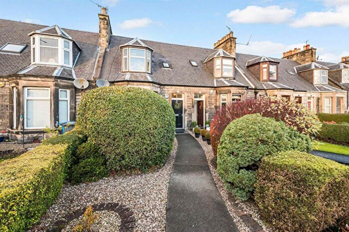 3 Bedroom Terraced House For Sale In Appin Crescent, Dunfermline, KY12