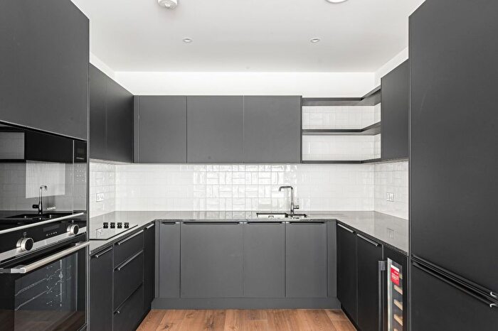 2 Bedroom Flat To Rent In Kubrick House, Lombard Square, SE28