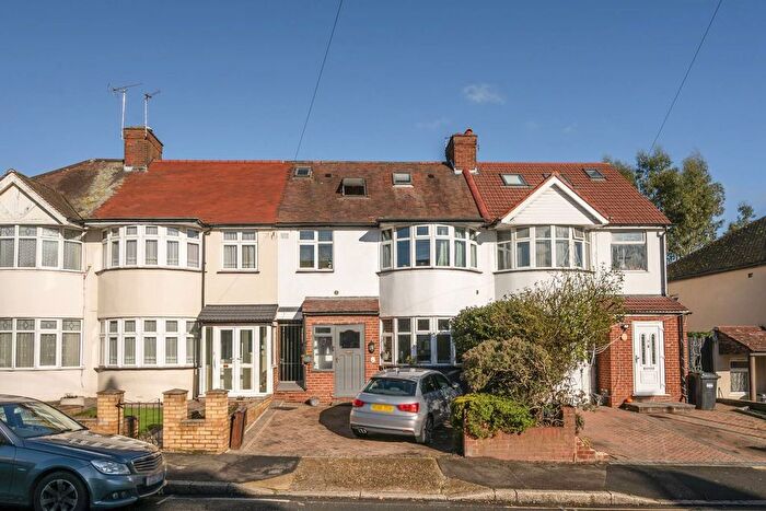 4 Bedroom Terraced House For Sale In Worton Road, Isleworth, TW7