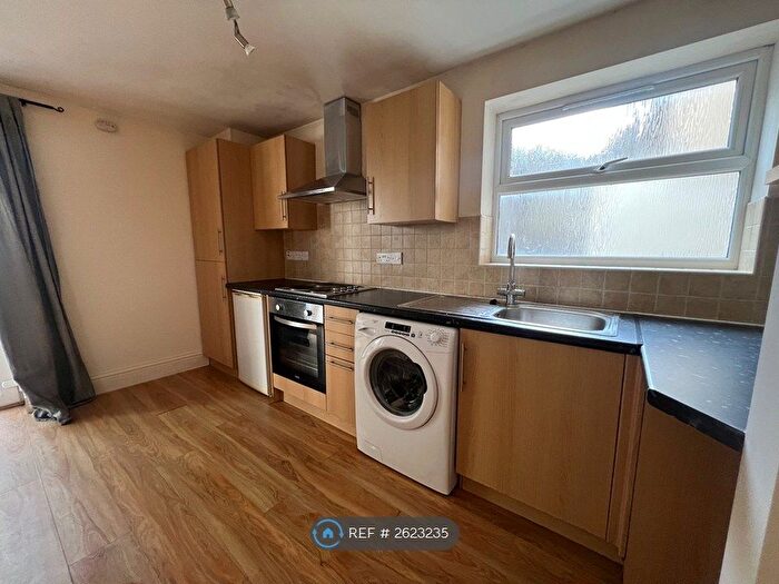 1 Bedroom Maisonette To Rent In Knowle Road, Bristol, BS4