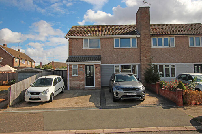 3 Bedroom Semi-Detached House To Rent In Newton Road, Barton Seagrave, North Northamptonshire, NN15
