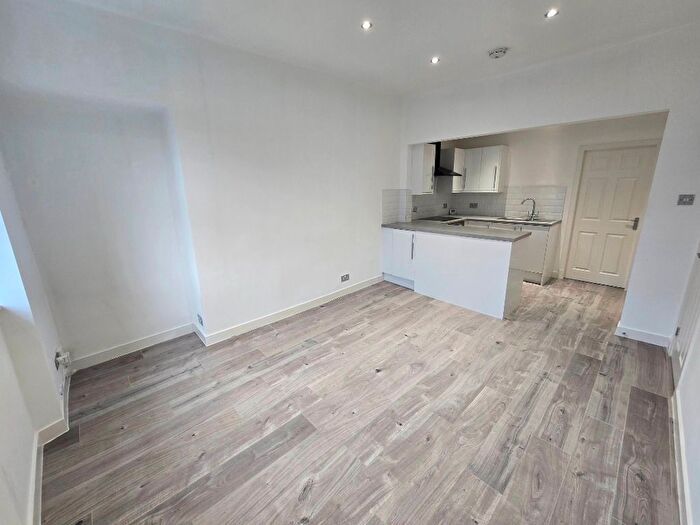 1 Bedroom Flat To Rent In South Mount Street, Rosemount, Aberdeen, AB25