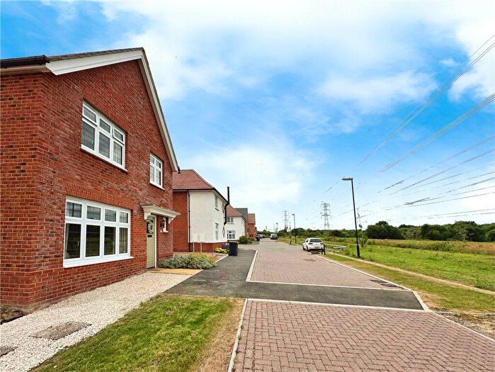 3 Bedroom Detached House For Sale In Purkis Road, Waterlooville, Hampshire, PO7