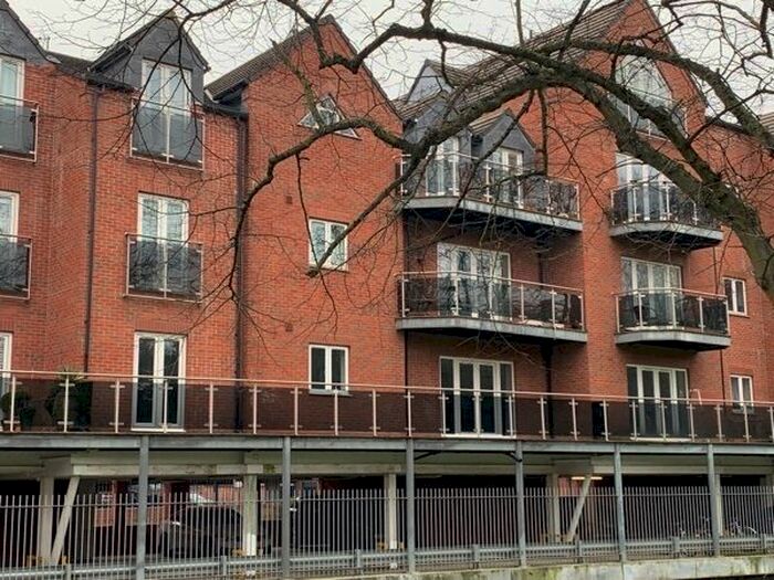 2 Bedroom Flat To Rent In Welham Street, Grantham, NG31