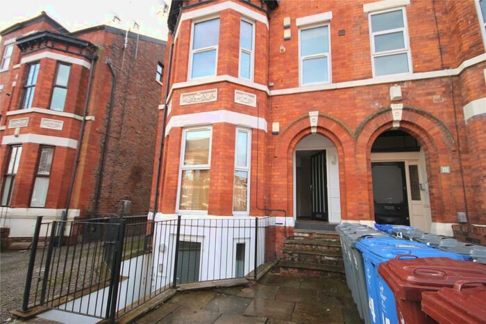 2 Bedroom Apartment To Rent In Central Road, West Didsbury, Manchester, M20