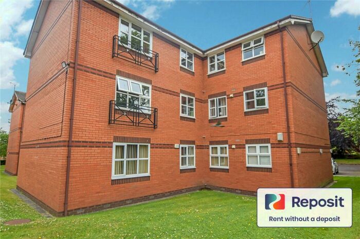 2 Bedroom Flat To Rent In Lancaster Road, Salford, M6