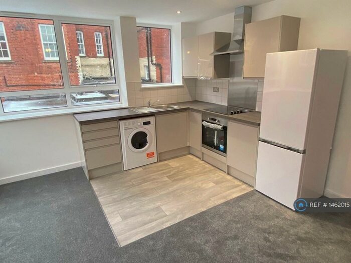 1 Bedroom Flat To Rent In Church Street, Mansfield, NG18