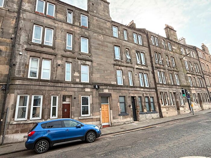 1 Bedroom Flat To Rent In Broughton Road, Broughton, Edinburgh, EH7