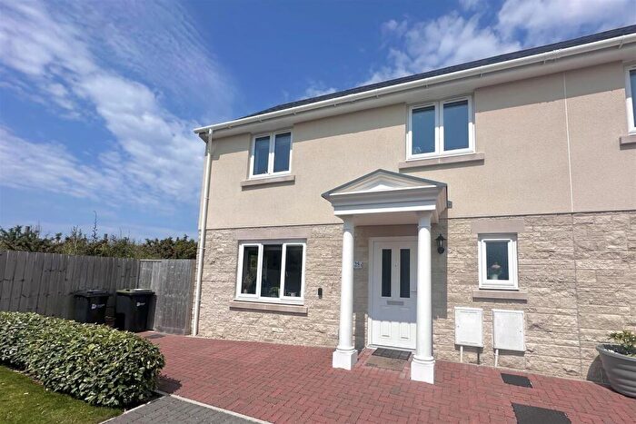 2 Bedroom Semi-Detached House For Sale In Bumpers Lane, Portland, DT5