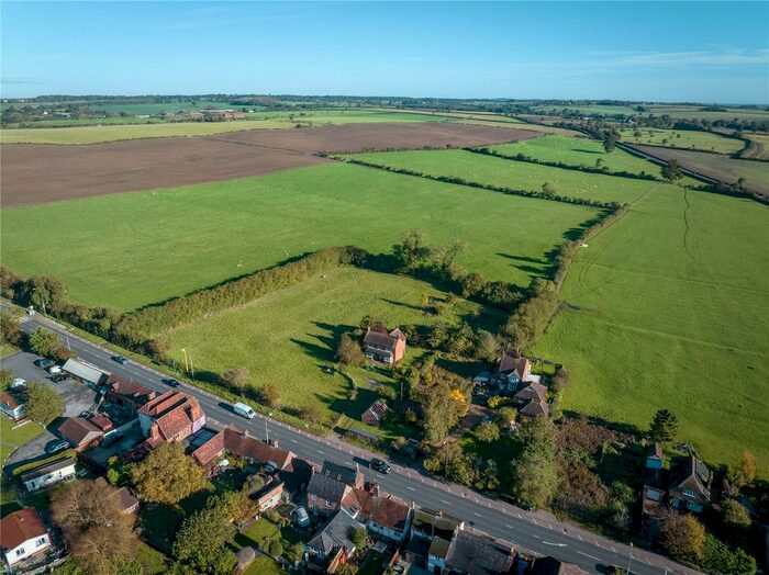 3 Bedroom Land For Sale In Watling Street, Hockliffe, Leighton Buzzard, Bedfordshire, LU7