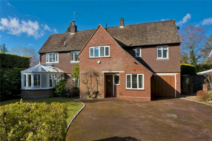 4 Bedroom Detached House To Rent In Grantley Avenue, Wonersh, Guildford, Surrey, GU5