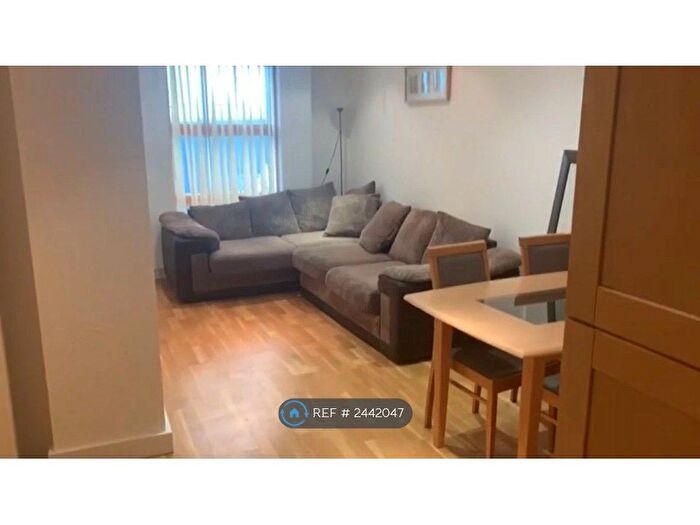 2 Bedroom Flat To Rent In Newton Street, Manchester, M1